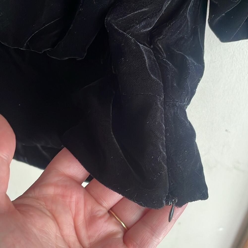 Peter Som Collective V-Neck Velvet Top - Picture 6 of 15